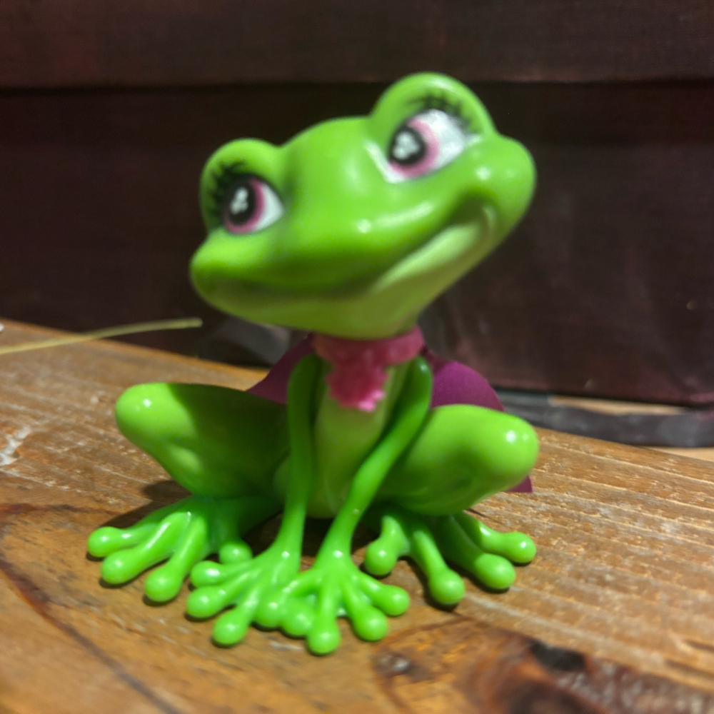 Bruce frog figure from the Barbie in Princess Power movie